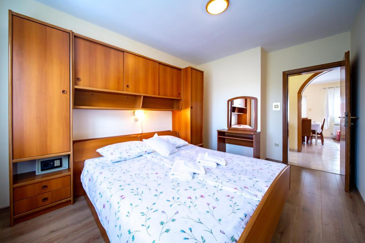Kastell Apartments 洛帕 外观 照片