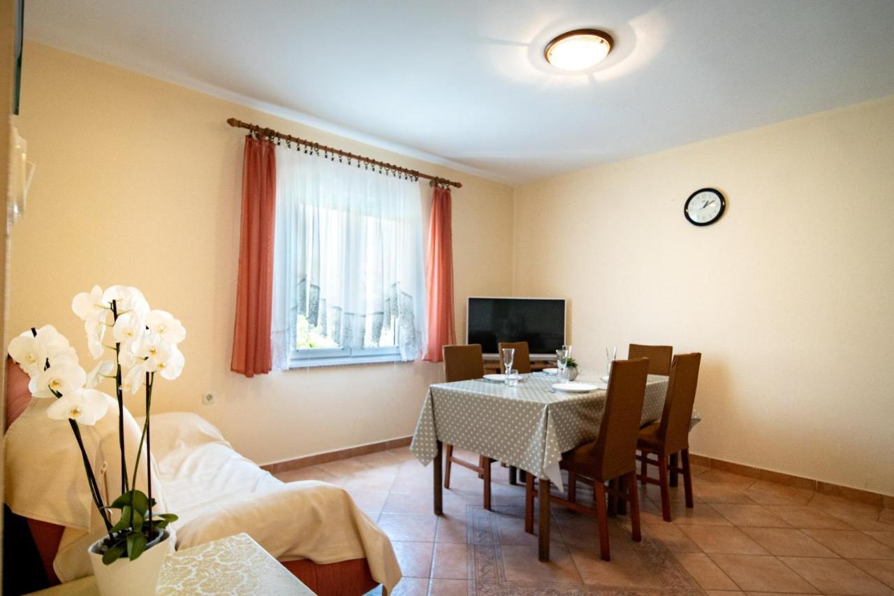 Kastell Apartments 洛帕 外观 照片