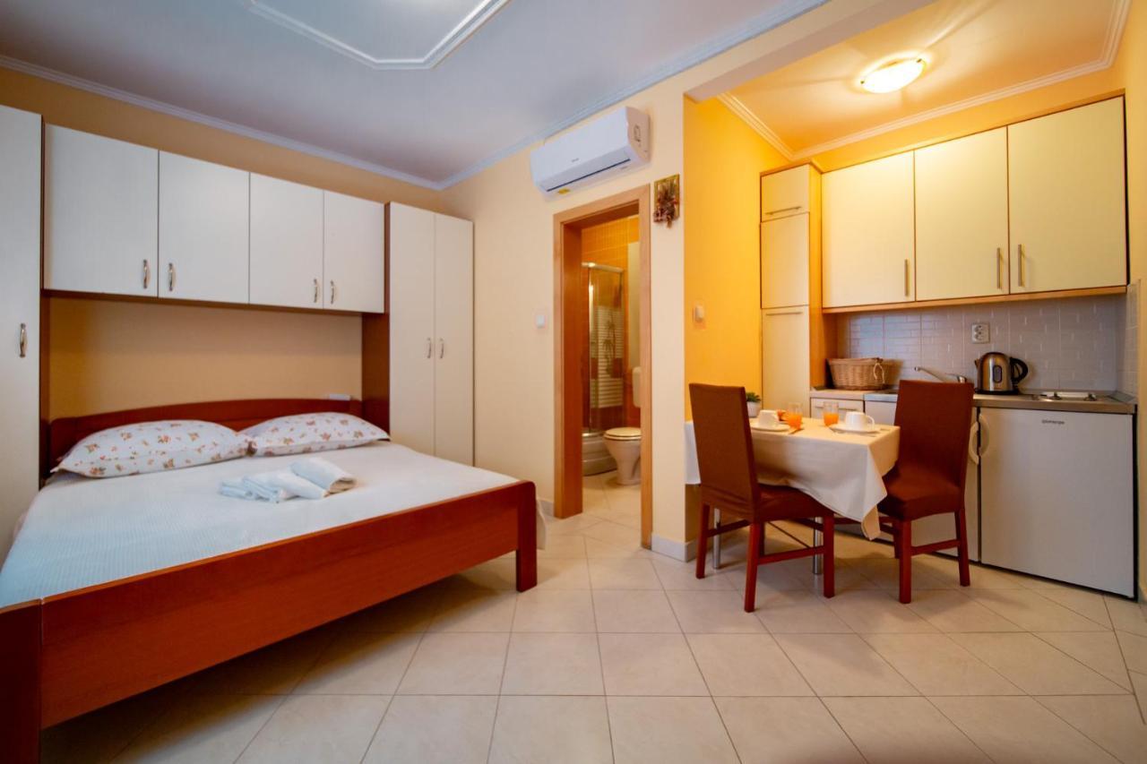 Kastell Apartments 洛帕 外观 照片